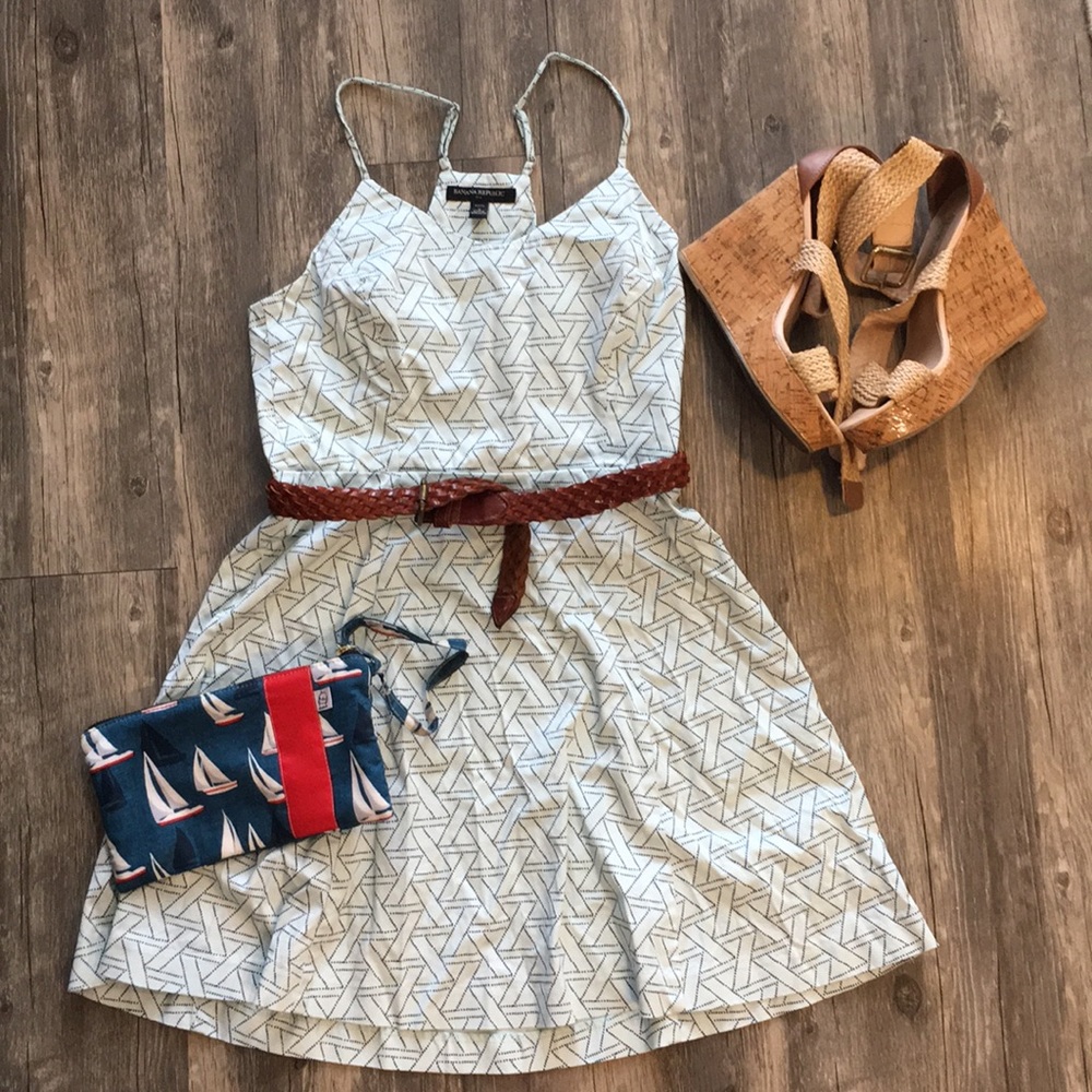 SALE:Banana Republic Factory Geometric Print Dress